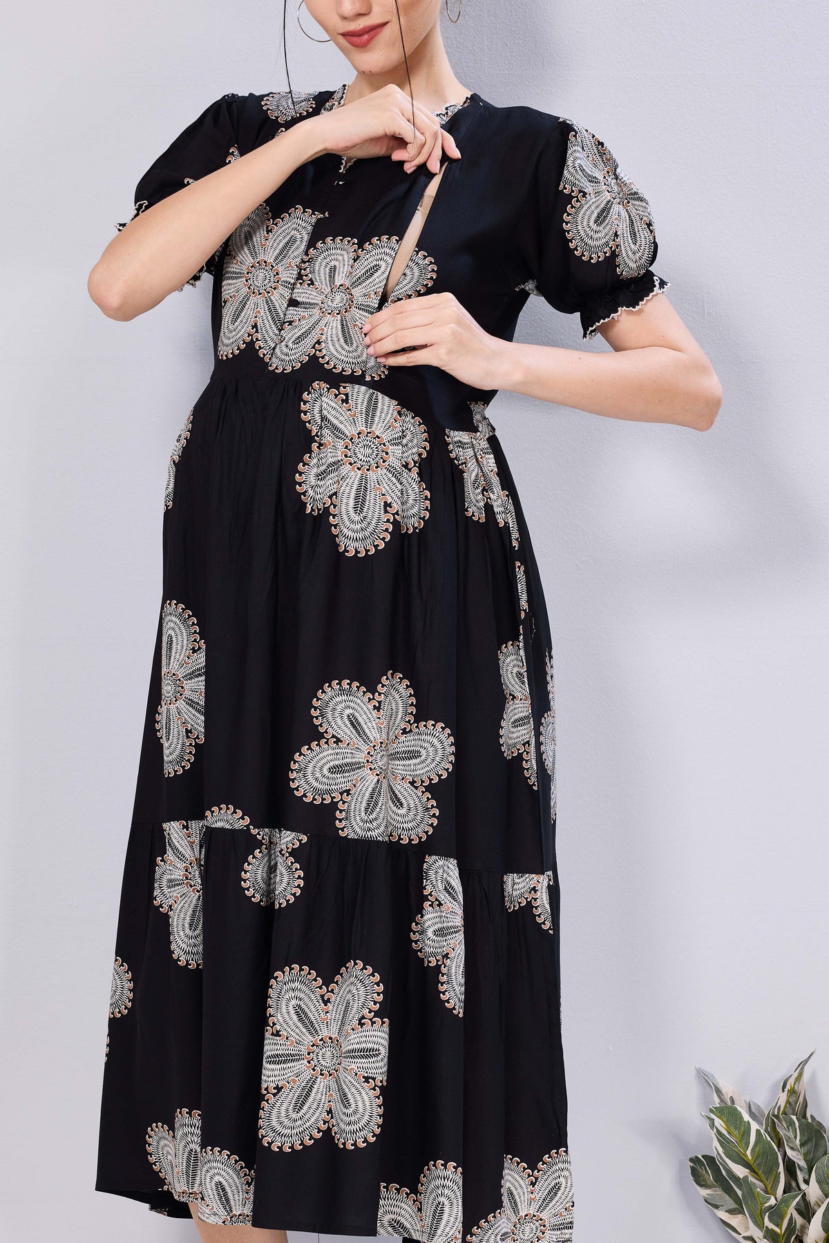 Oversized Stylized Floral Picoting Maternity & Feeding Maxi Dress for Women – Comfort Casual Maxi Frock with Invisible Zipper Nursing Wear