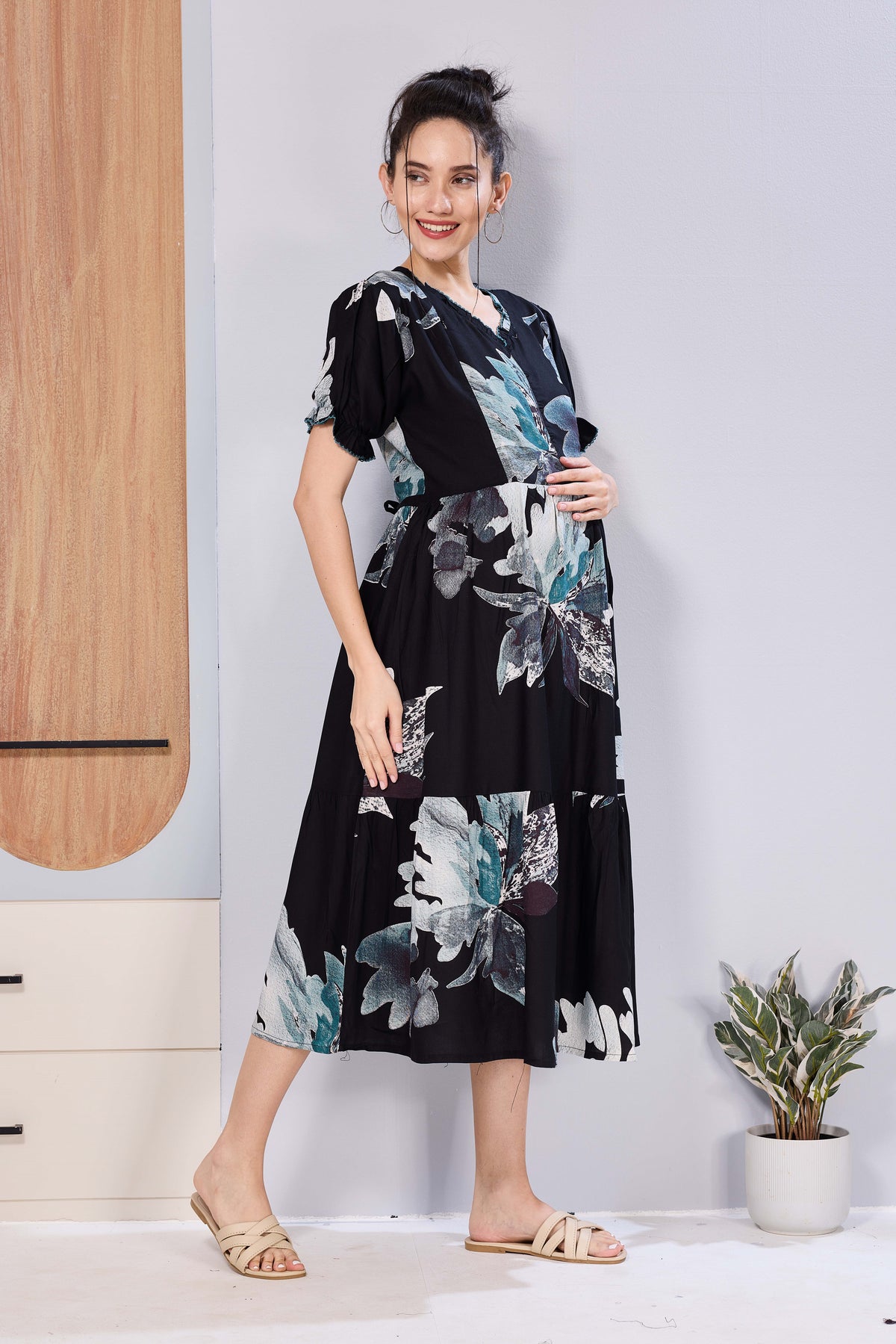 Stylish Picoting Maternity & Feeding Maxi Dress – Coffee Brown Leaf Line-Art Nursing Frock with Invisible Zipper & Frill Sleeves