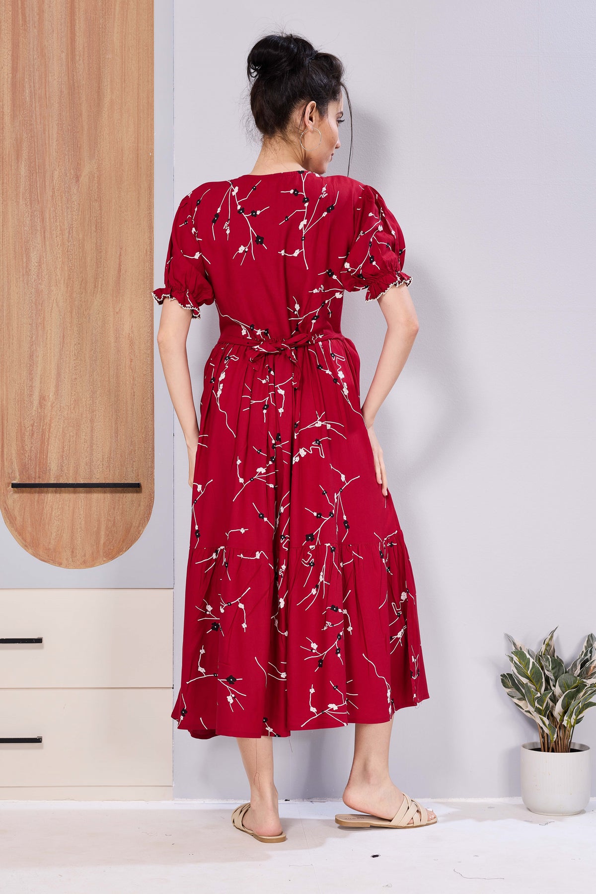 Stylish Picoting Maternity & Feeding Maxi Dress – Red Cherry Blossom Floral Nursing Frock with Invisible Zipper & Scalloped Sleeves