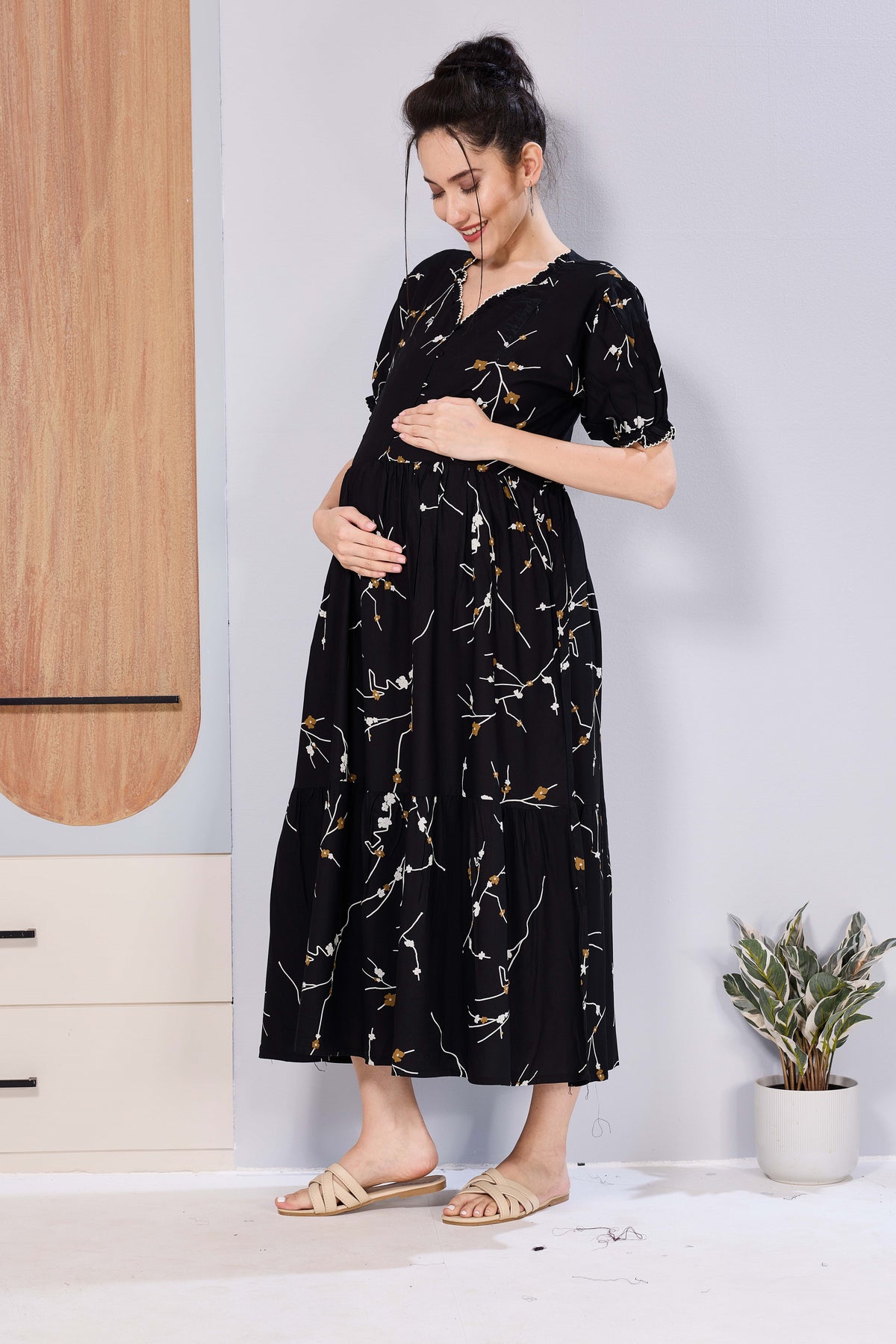 Stylish Picoting Maternity & Feeding Maxi Dress – Red Cherry Blossom Floral Nursing Frock with Invisible Zipper & Scalloped Sleeves