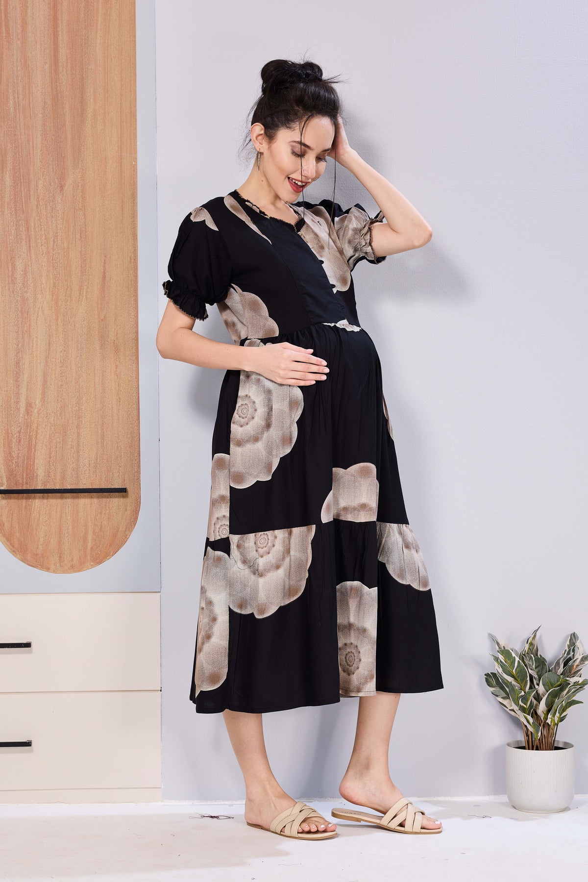 Stylish Picoting Maternity & Feeding Maxi Dress – Olive Green Watercolour Floral Nursing Frock with Invisible Zipper & Frill Sleeves