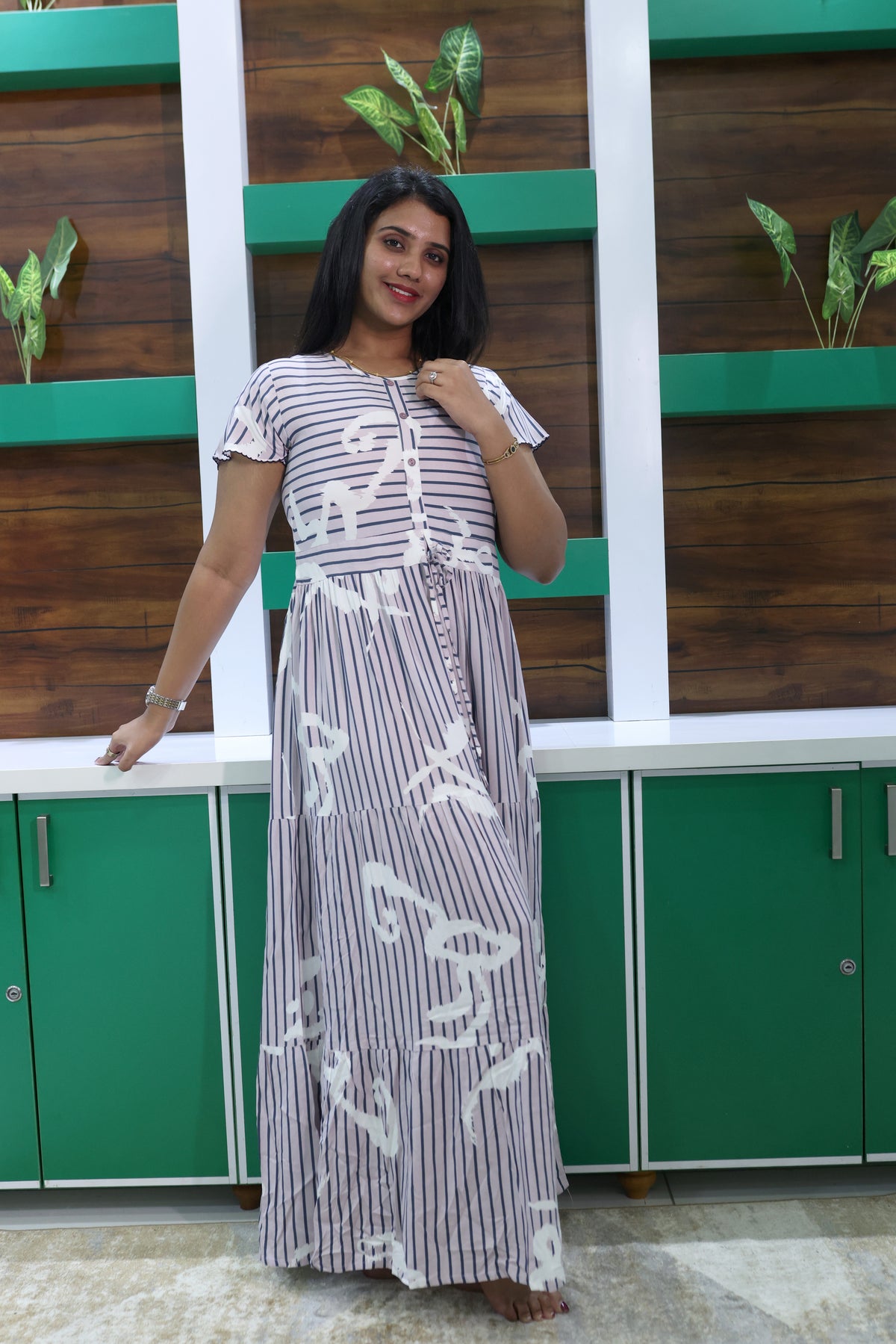 Imported Rayon Gathering Frock Model Night Gown's | Front Adjustable Gathering Style Rope Rope | Front Closed Button | Double Layer Sleeve | Trending Collection's for Stylish Women's (IRF)