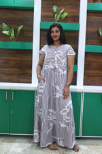 Imported Rayon Gathering Frock Model Night Gown's | Front Adjustable Gathering Style Rope Rope | Front Closed Button | Double Layer Sleeve | Trending Collection's for Stylish Women's (IRF)