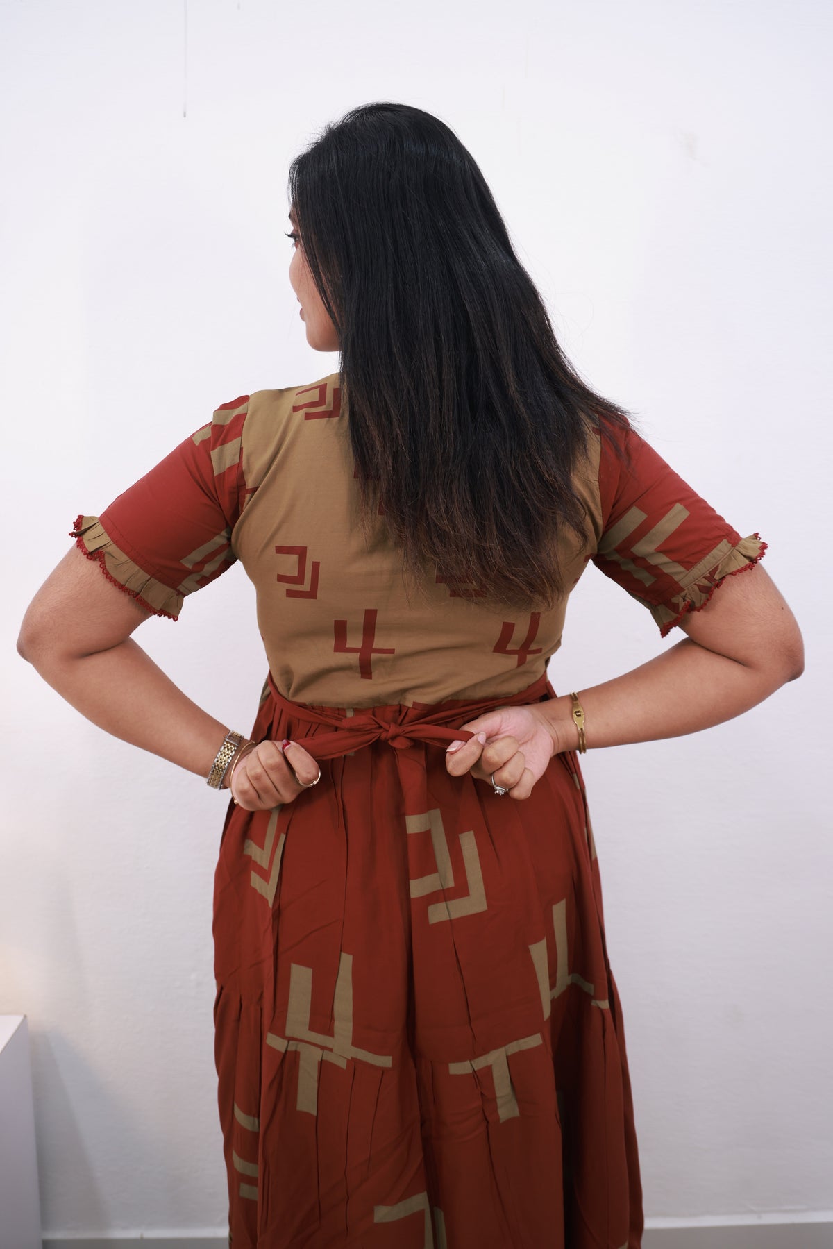 Mangai 3 Layer Reversible Frock Model Nighties Soft and Smooth Premium Quality Rayon Material , Fancy Frilled Sleeve, Side Pocket , Back tie Rope , Stylish Collection's for Trendy Women's (MRK)