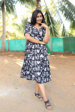 New Mangai Cotton Feeding MAXI Soft & Smooth Cotton | Invisible Vertical Feeding Zipper | Side Pockets | Back Adjustable Tie Rope |Casual & Maternity Wear (JFM)