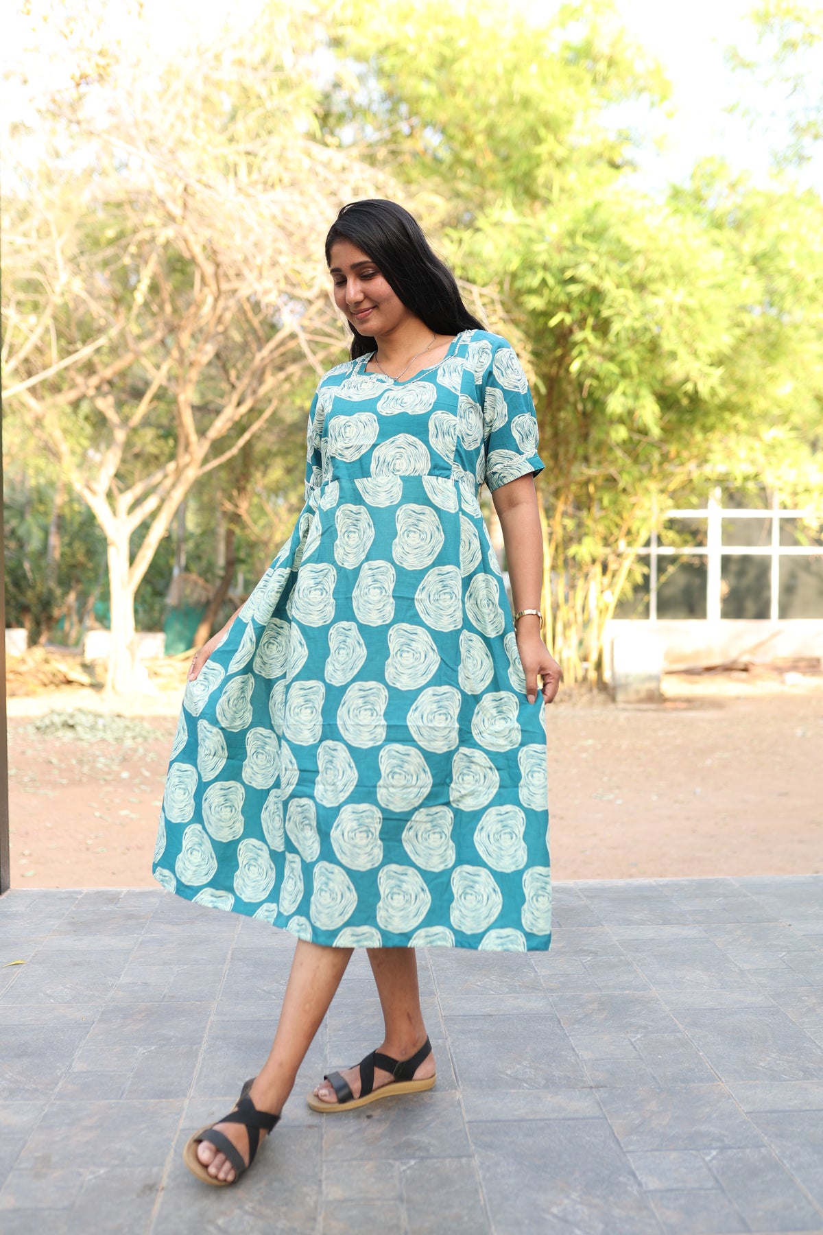 New Mangai Cotton Feeding MAXI Soft & Smooth Cotton | Invisible Vertical Feeding Zipper | Side Pockets | Back Adjustable Tie Rope |Casual & Maternity Wear (JFM)