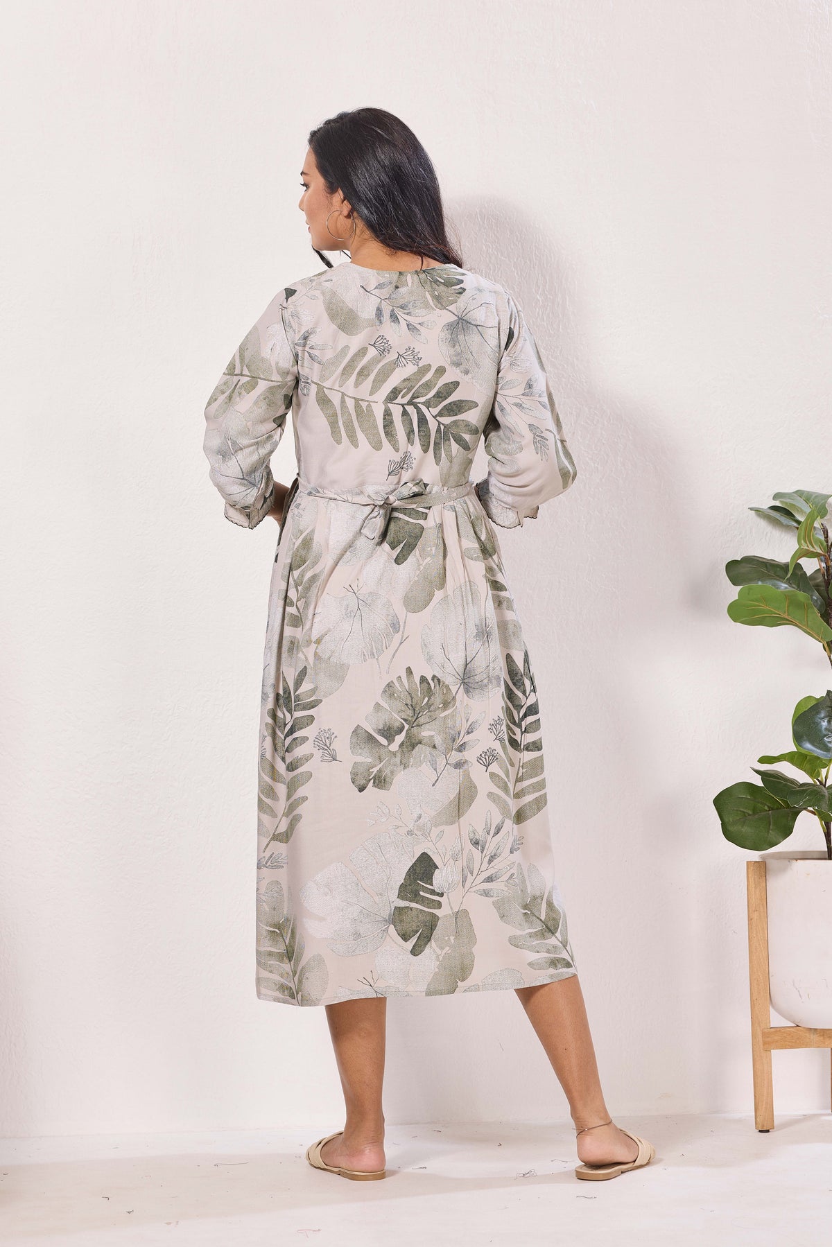 Maternity Arrivals Fancy Mom's Feeding Casual Maxi Wear | Long Elastic Frilled Sleeve | Vertical Feeding Zipper | Comports as Feeding Friendly & Casual wear Rayon MAXI Maternity Frock (ERM)