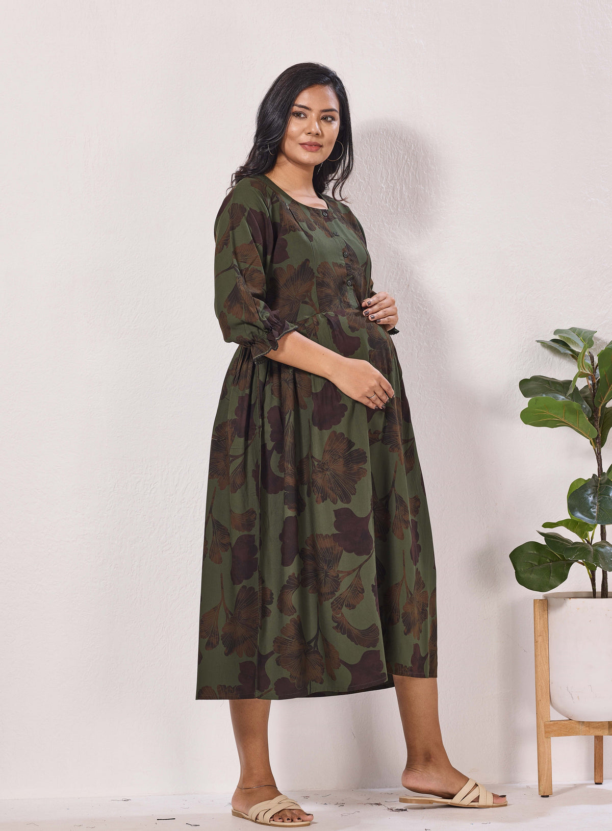 Maternity Arrivals Fancy Mom's Feeding Casual Maxi Wear | Long Elastic Frilled Sleeve | Vertical Feeding Zipper | Comports as Feeding Friendly & Casual wear Rayon MAXI Maternity Frock (ERM)