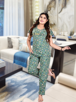 MANGAI Stylish HOSIERY Round Neck Night Suits | Stylish Print's All Over | Top & Bottom Set | Half Sleeve | Trendy Night Suits for Stylish Women's (HRPS)