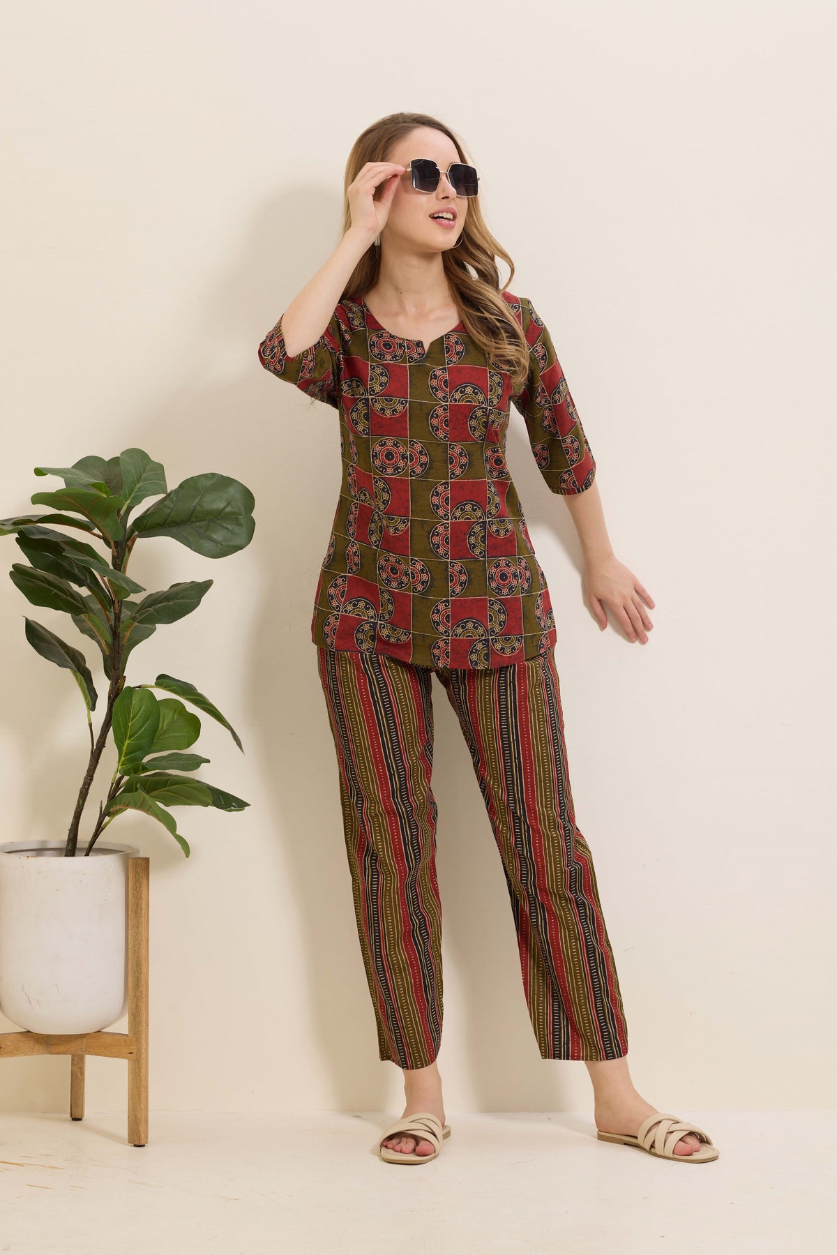 MANGAI Premium Cotton Printed Night Suits | Stylish Print's All Over | Top & Bottom Set | 3/4 Sleeve | Trendy Night Suits for Stylish Women's (TPS-3/4)
