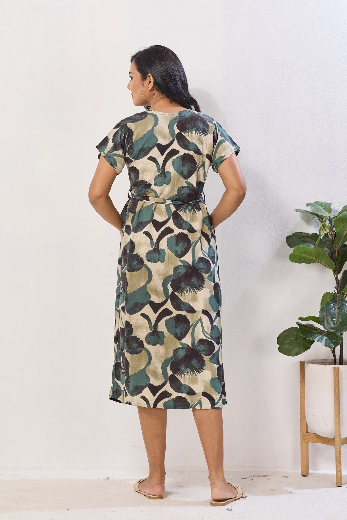 Breathable Rayon Feeding Maxi Dress – Green Botanical Print | Pregnancy & Nursing Wear | Invisible Feeding Zipper & Side Pocket (FIO-M)