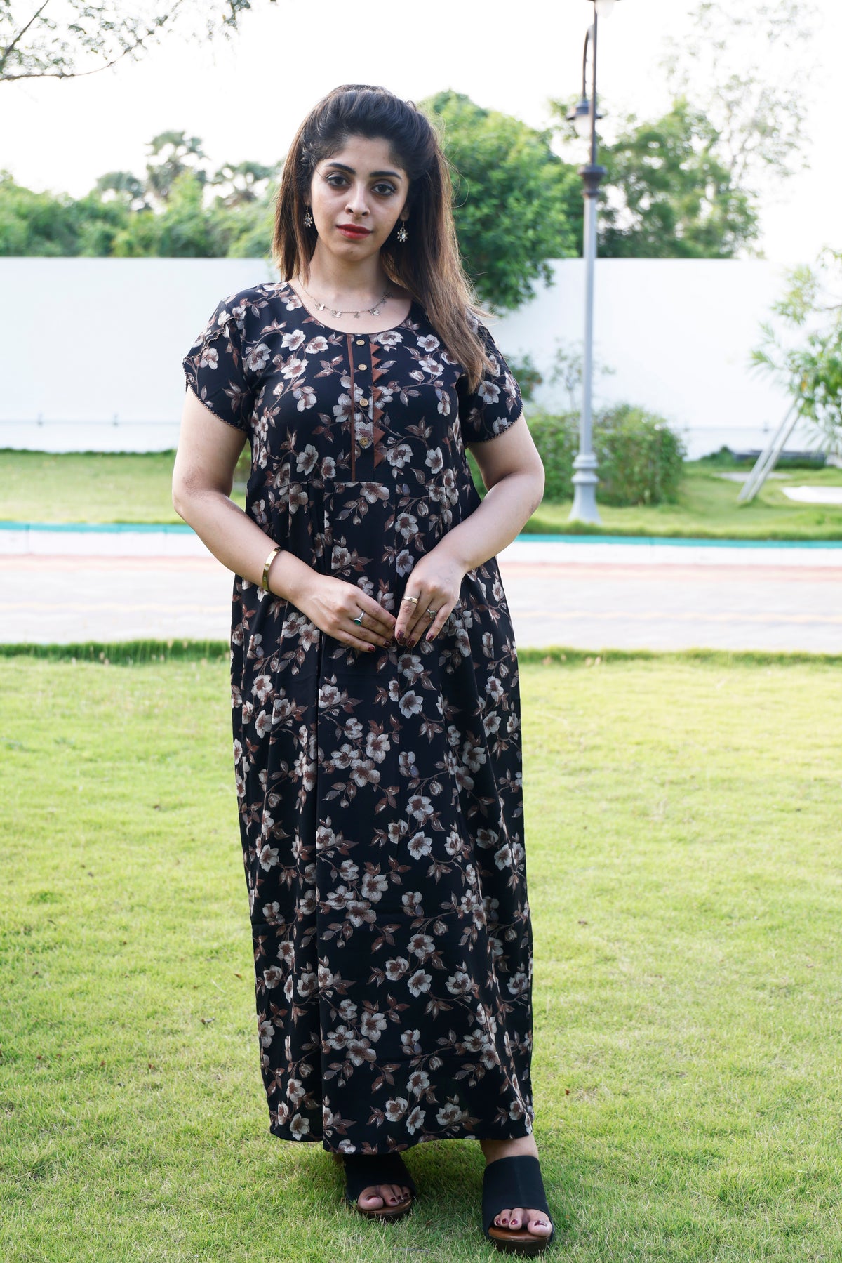 Alpine KURTI Style Nighties| Beautiful Stylish KURTI Model | Half Sleeve | Without Zipper | Stylish Thread Tied Front Closed Type | Fresh Collection's for Stylish Women's (AK-H)