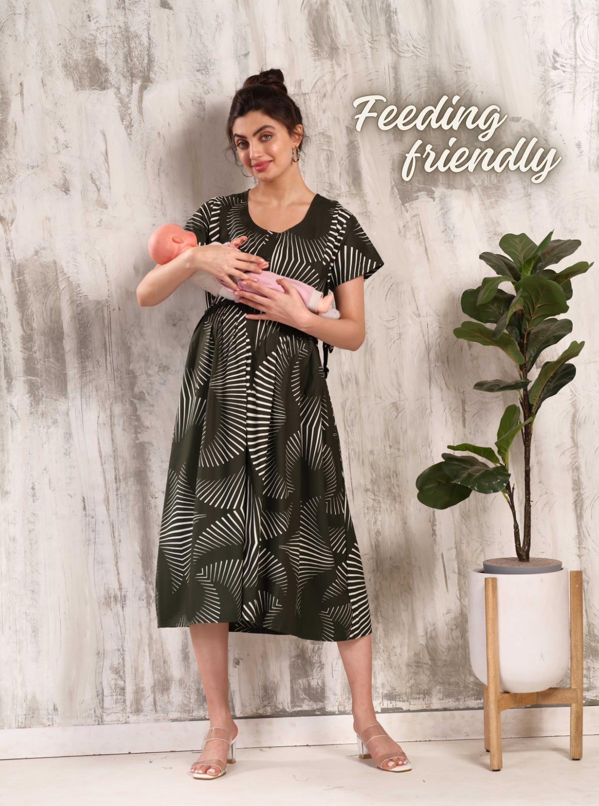New Arrivals 4-IN-ONE MAXI Mom's Feeding & Casual Wear | Stylish Maxi Style | Invisible Feeding Zipper | Perfect Pre & Post Pregnancy Wear (MAXI 4-IN-ONE)
