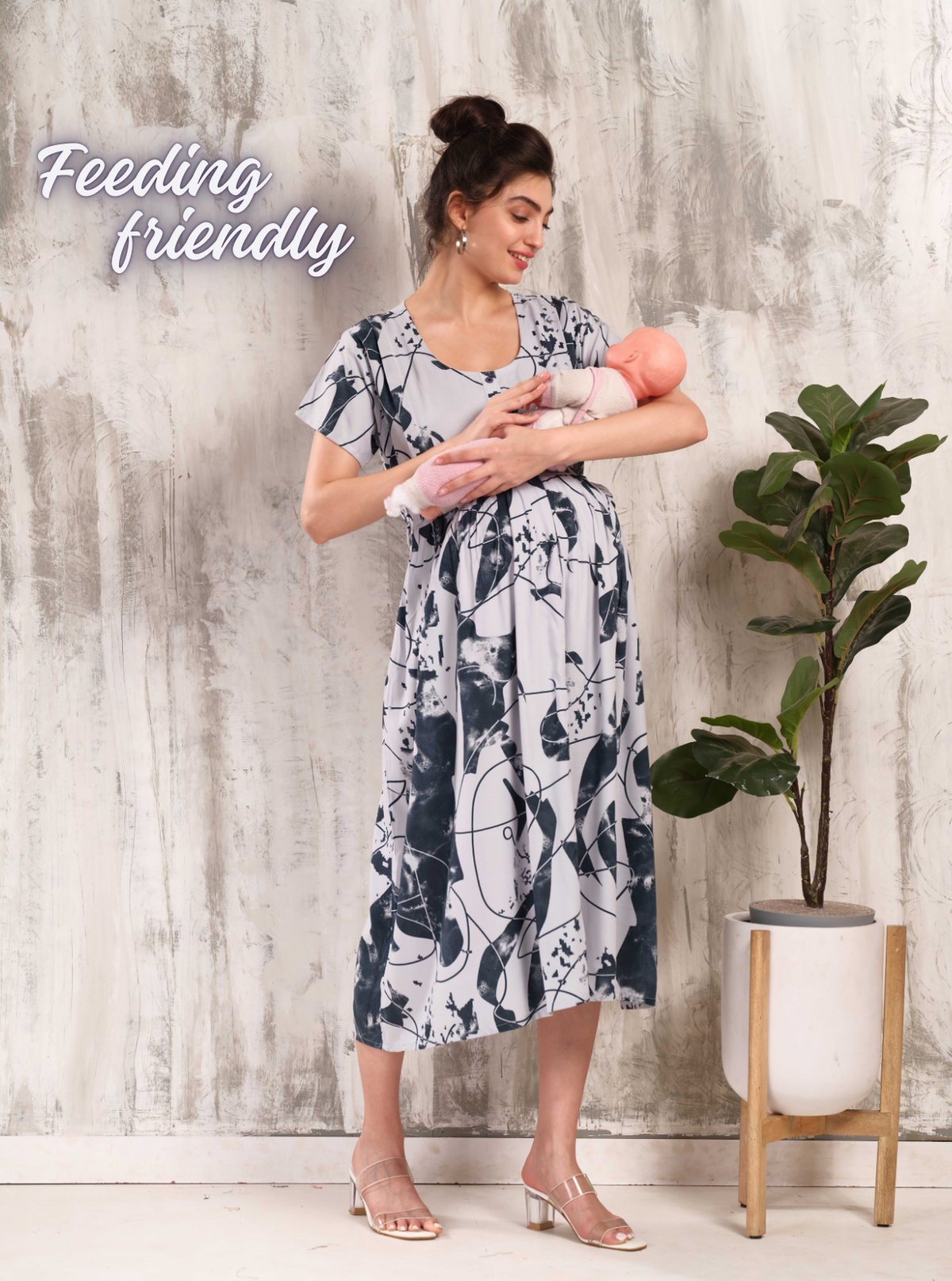 New Arrivals 4-IN-ONE MAXI Mom's Feeding & Casual Wear | Stylish Maxi Style | Invisible Feeding Zipper | Perfect Pre & Post Pregnancy Wear (MAXI 4-IN-ONE)