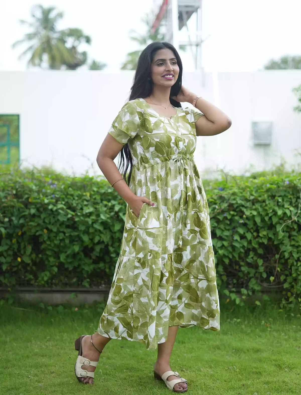 Rayon Leaf Print Gathering Maxi with Layer Sleeve - Mangai Nighties