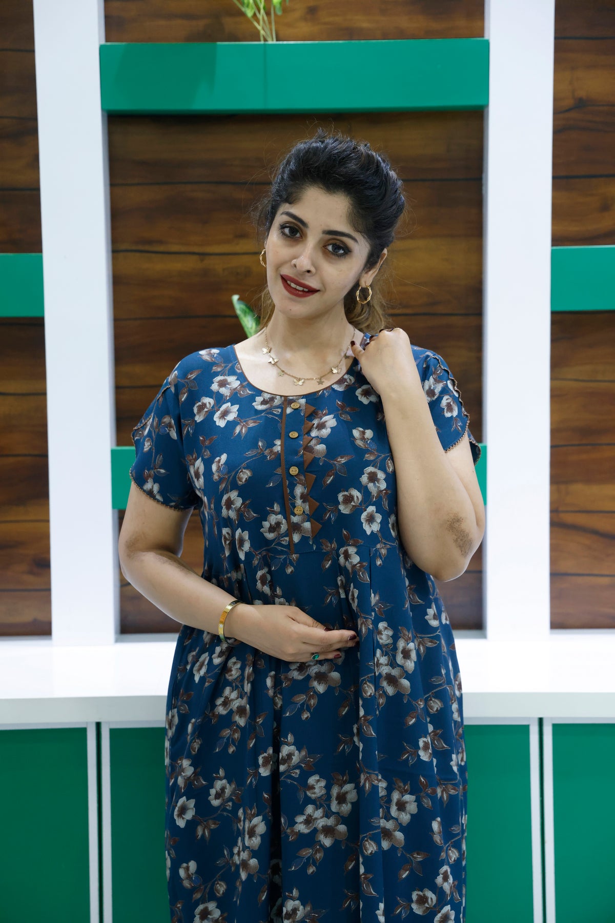 Alpine KURTI Style Nighties| Beautiful Stylish KURTI Model | Half Sleeve | Without Zipper | Stylish Thread Tied Front Closed Type | Fresh Collection's for Stylish Women's (AK-H)