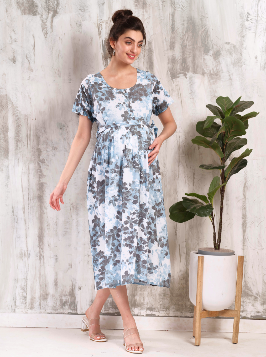 New Arrivals 4-IN-ONE MAXI Mom's Feeding & Casual Wear | Stylish Maxi Style | Invisible Feeding Zipper | Perfect Pre & Post Pregnancy Wear (MAXI 4-IN-ONE)