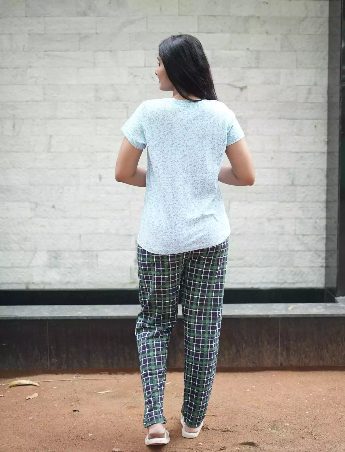 Ribbed Cotton Pyjama Set for Women & Girls with Pocket | Mangai Nighties