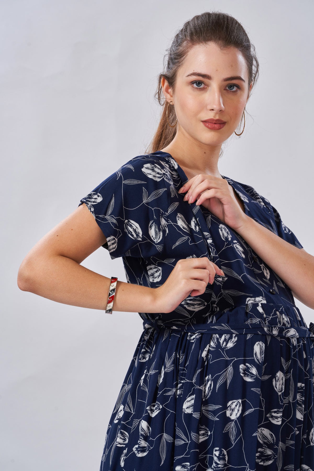 New Arrivals 4-IN-ONE MAXI Mom's Feeding & Casual Wear | Stylish Maxi Style | Invisible Feeding Zipper | Perfect Pre & Post Pregnancy Wear (FIO-MXI)