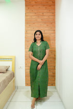 MANGAI Daily Wear Casual Comfort Fit Cotton Printed Nighties | Front open Zipper Model| Slit Open & Neck Collar Comfort Fit Daily Wear Nighties (DRN)