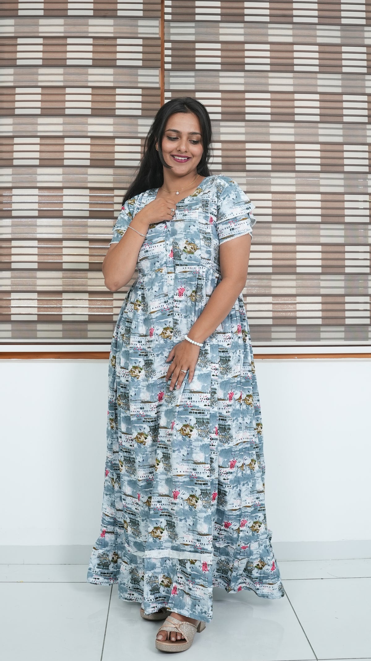Peach Tribal Mosaic Rayon Feeding Frock – Stylish Front Open Zipper Maternity Dress with Double Layer Sleeves