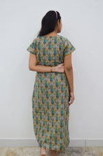 MANGAI New Regular Fit Cotton Printed Nighties - All Over Printed Stylish Nightwear for Stylish Women | Side Cut Pocket | Beautiful Nighties for Stylish Women's | Colourful Printed Cotton Nighties (CMC)