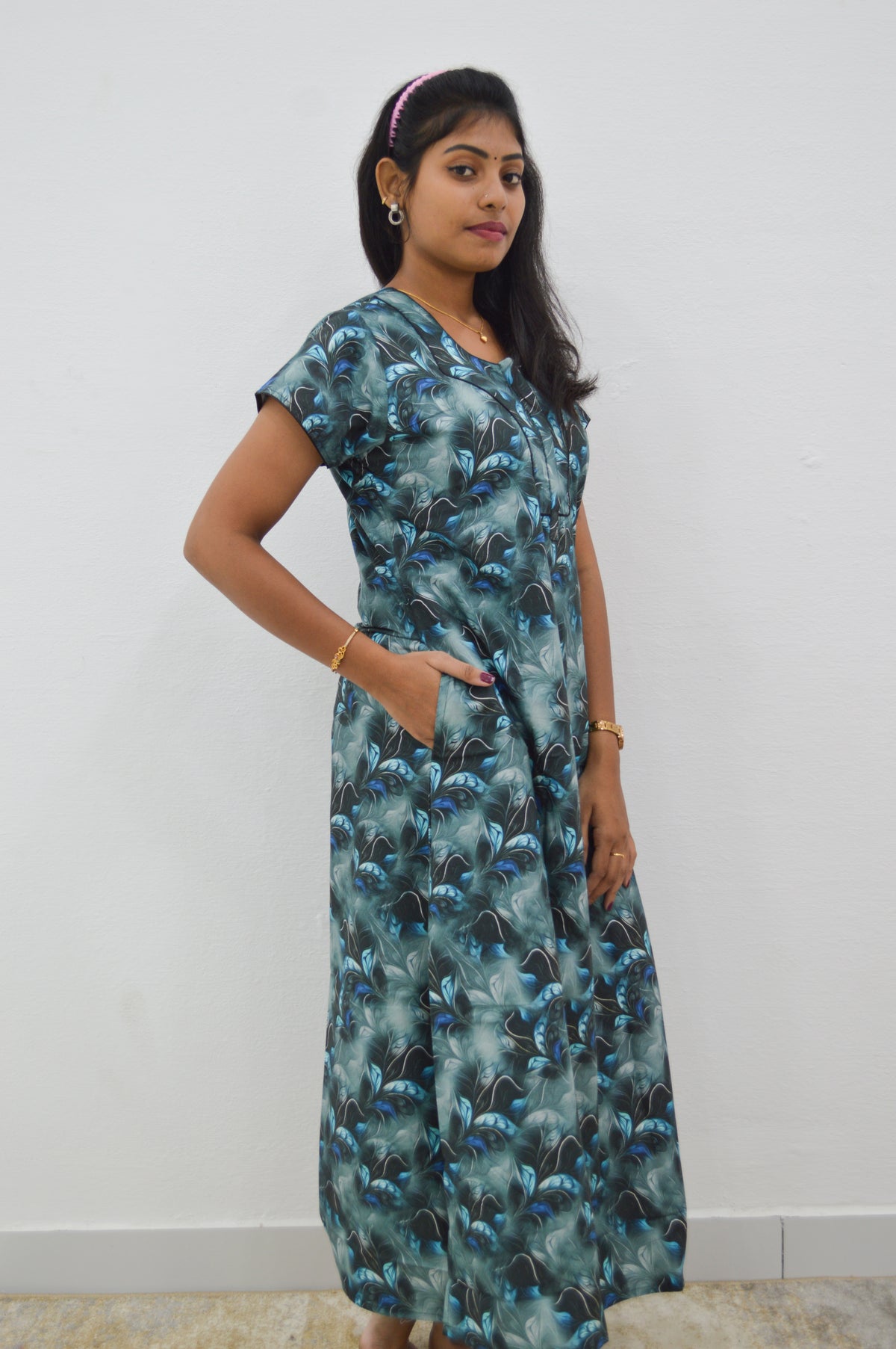 MANGAI New Regular Fit Cotton Printed Nighties - All Over Printed Stylish Nightwear for Stylish Women | Side Cut Pocket | Beautiful Nighties for Stylish Women's | Colourful Printed Cotton Nighties (CMC)