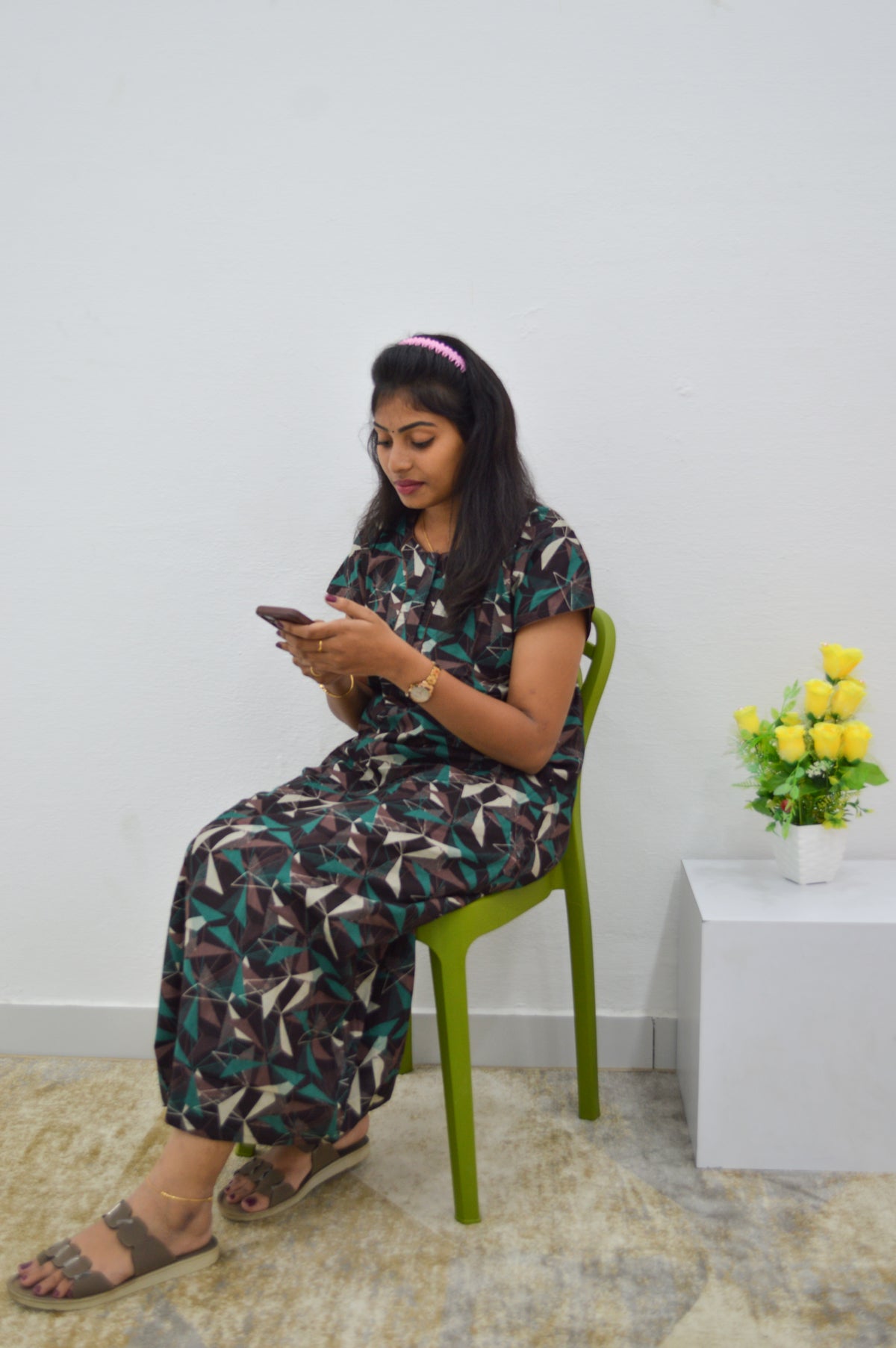 MANGAI New Regular Fit Cotton Printed Nighties - All Over Printed Stylish Nightwear for Stylish Women | Side Cut Pocket | Beautiful Nighties for Stylish Women's | Colourful Printed Cotton Nighties (HCC)