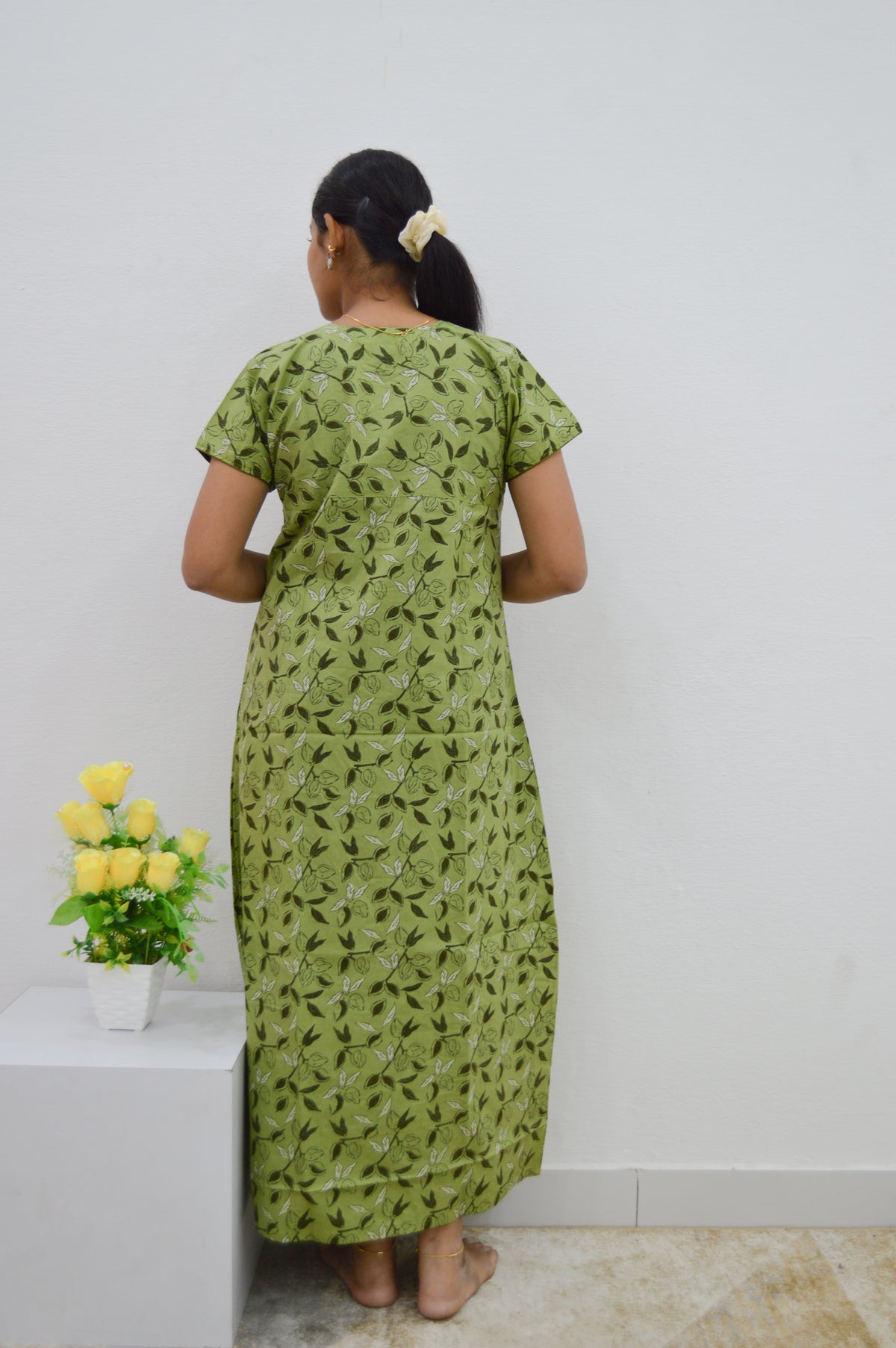 MANGAI New Regular Fit Cotton Printed Nighties - All Over Printed Stylish Nightwear for Stylish Women | Side Cut Pocket | Beautiful Nighties for Stylish Women's | Colourful Printed Cotton Nighties (HCC)