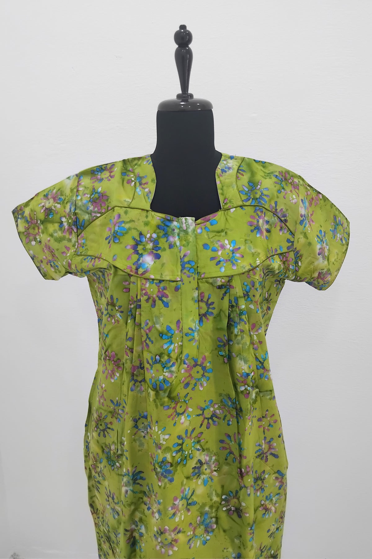 MANGAI New Regular Fit Cotton Nighties - Colorful Pathetic Printed Stylish Nightwear for Stylish Women | Side Cut Pocket | Beautiful Nighties for Stylish Women's | Colorful Printed Cotton Nighties (MPL)