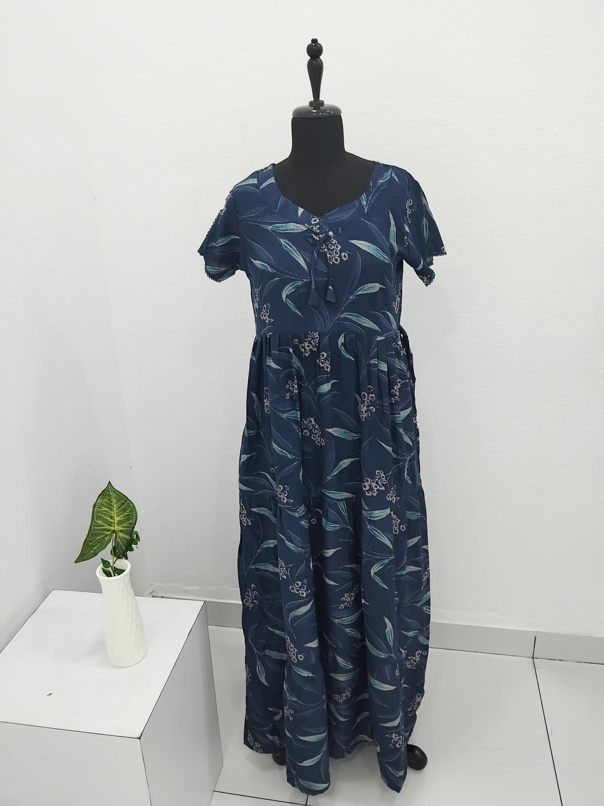 Stylish Alpine FULL FROCK Model Nighties| Fancy Sleeves & Neck Pattern| Side Pocket with Back Tie Rope | Perfect Nightwear Trendy Women's (FRK)