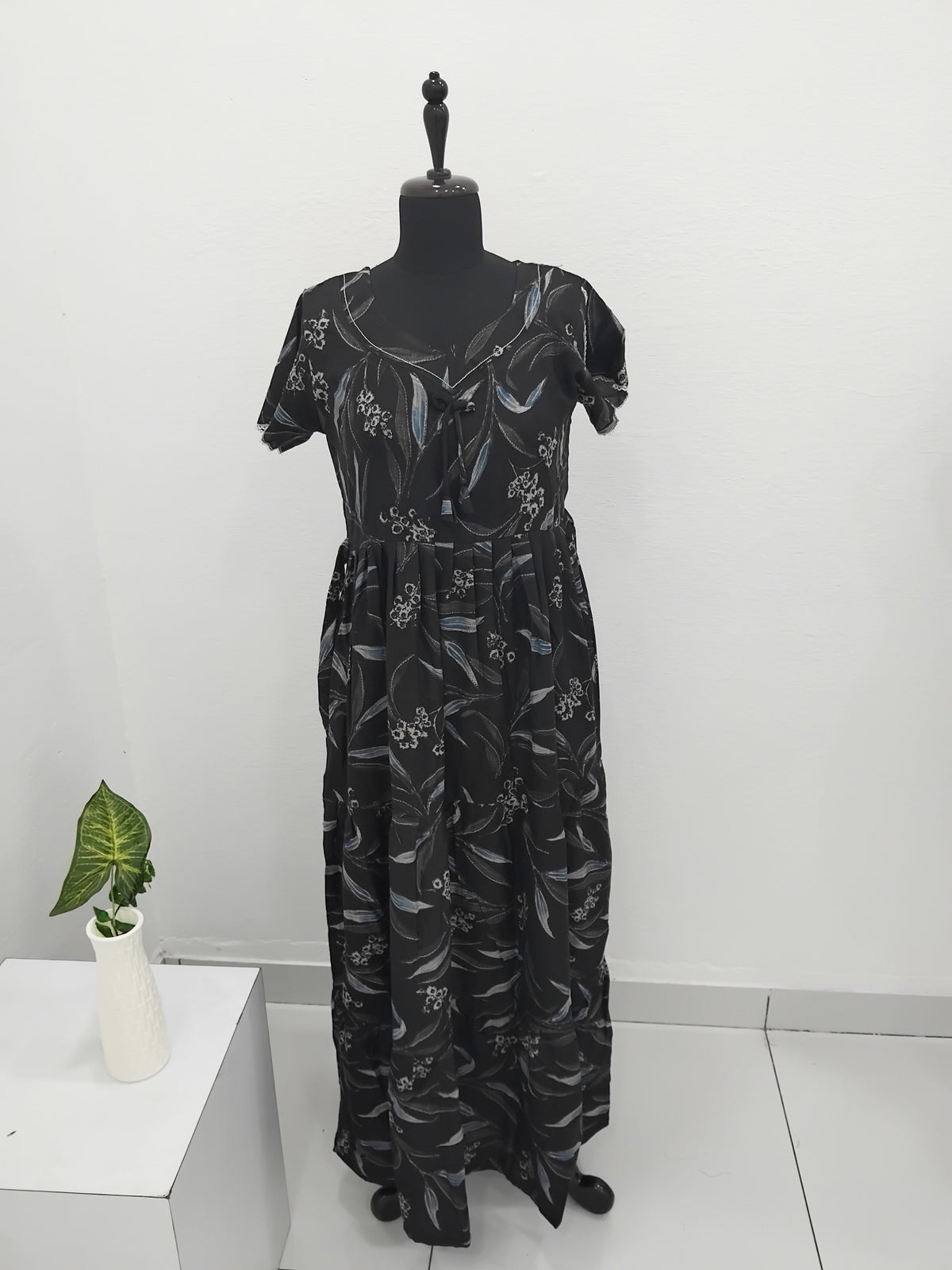 Stylish Alpine FULL FROCK Model Nighties| Fancy Sleeves & Neck Pattern| Side Pocket with Back Tie Rope | Perfect Nightwear Trendy Women's (FRK)