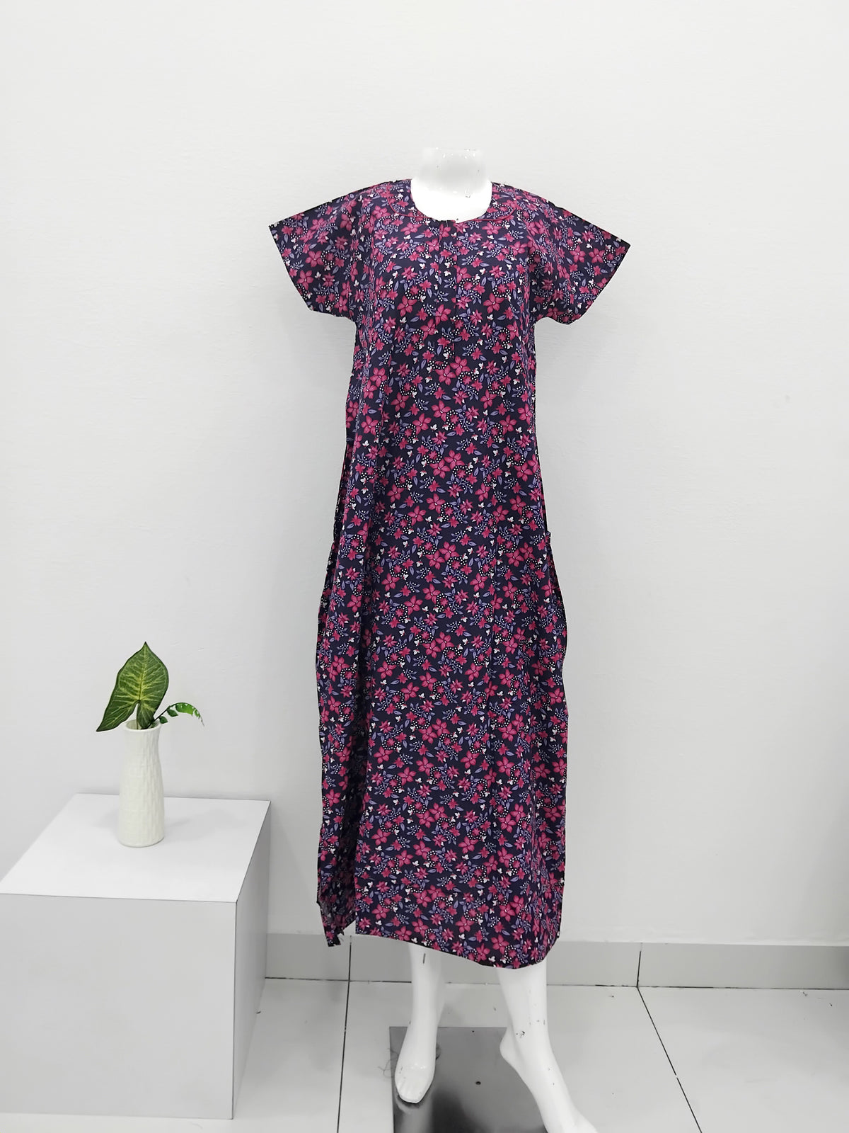 MANGAI Daily Wear Casual Comfort Fit Cotton Printed Nighties | Front Open Zipper Model | Fancy Round Neck with Side Pocket Cotton Nighties (DRN)