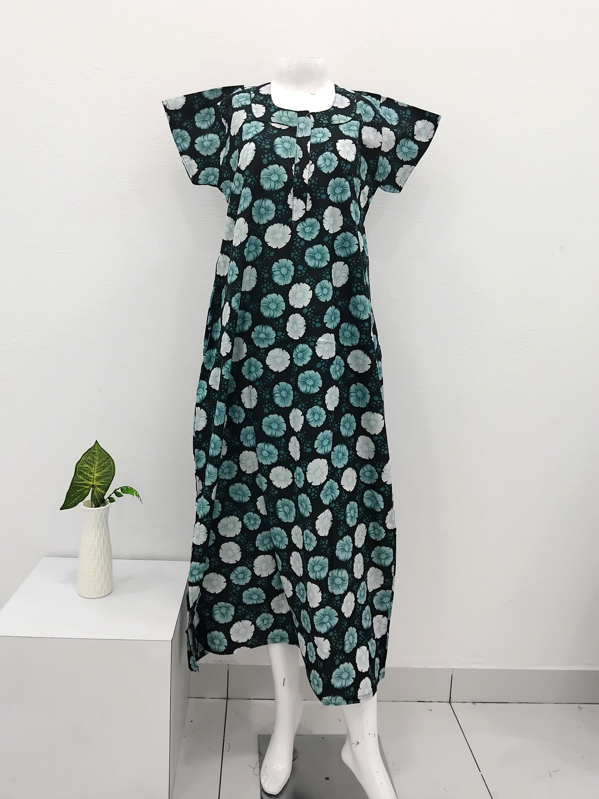 MANGAI Daily Wear Casual Comfort Fit Cotton Printed Nighties | Front Open Zipper Model | Fancy Round Neck with Side Pocket Cotton Nighties (DRN)