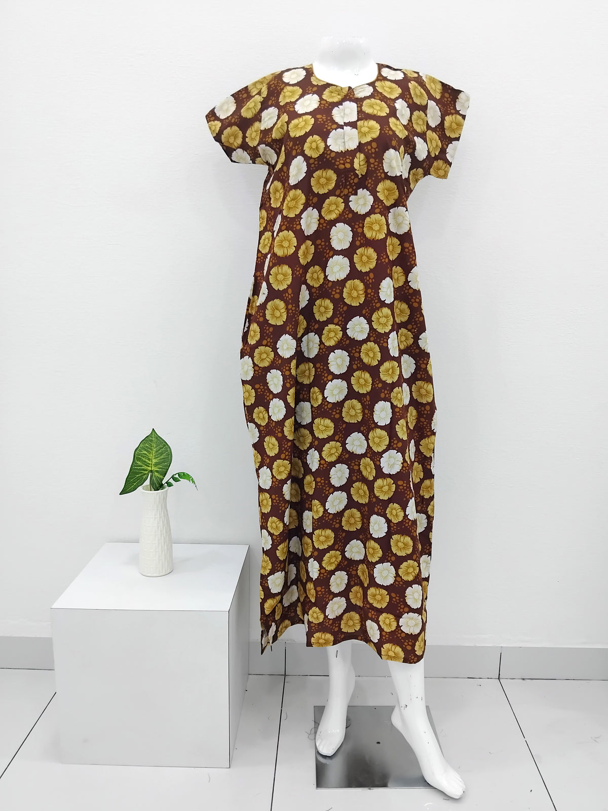 MANGAI Daily Wear Casual Comfort Fit Cotton Printed Nighties | Front Open Zipper Model | Fancy Round Neck with Side Pocket Cotton Nighties (DRN)