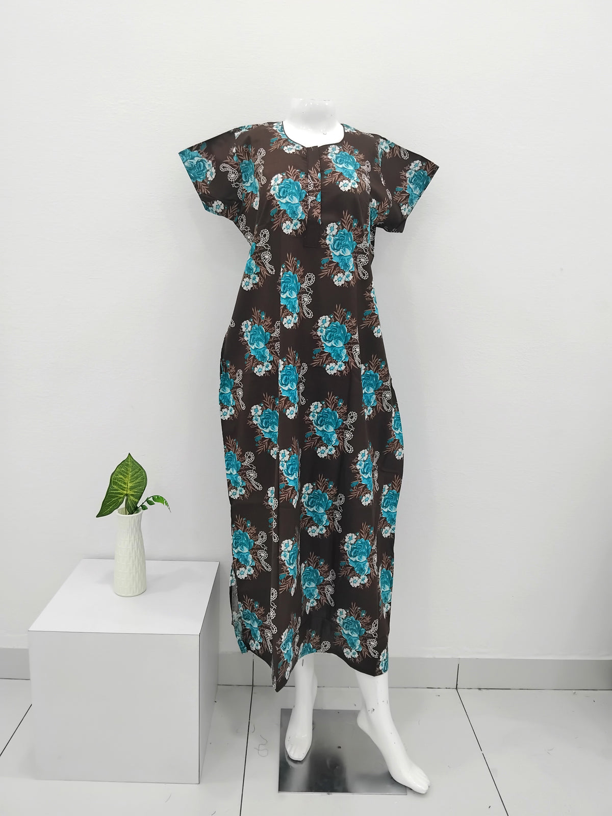 MANGAI Daily Wear Casual Comfort Fit Cotton Printed Nighties | Front Open Zipper Model | Fancy Round Neck with Side Pocket Cotton Nighties (DRN)