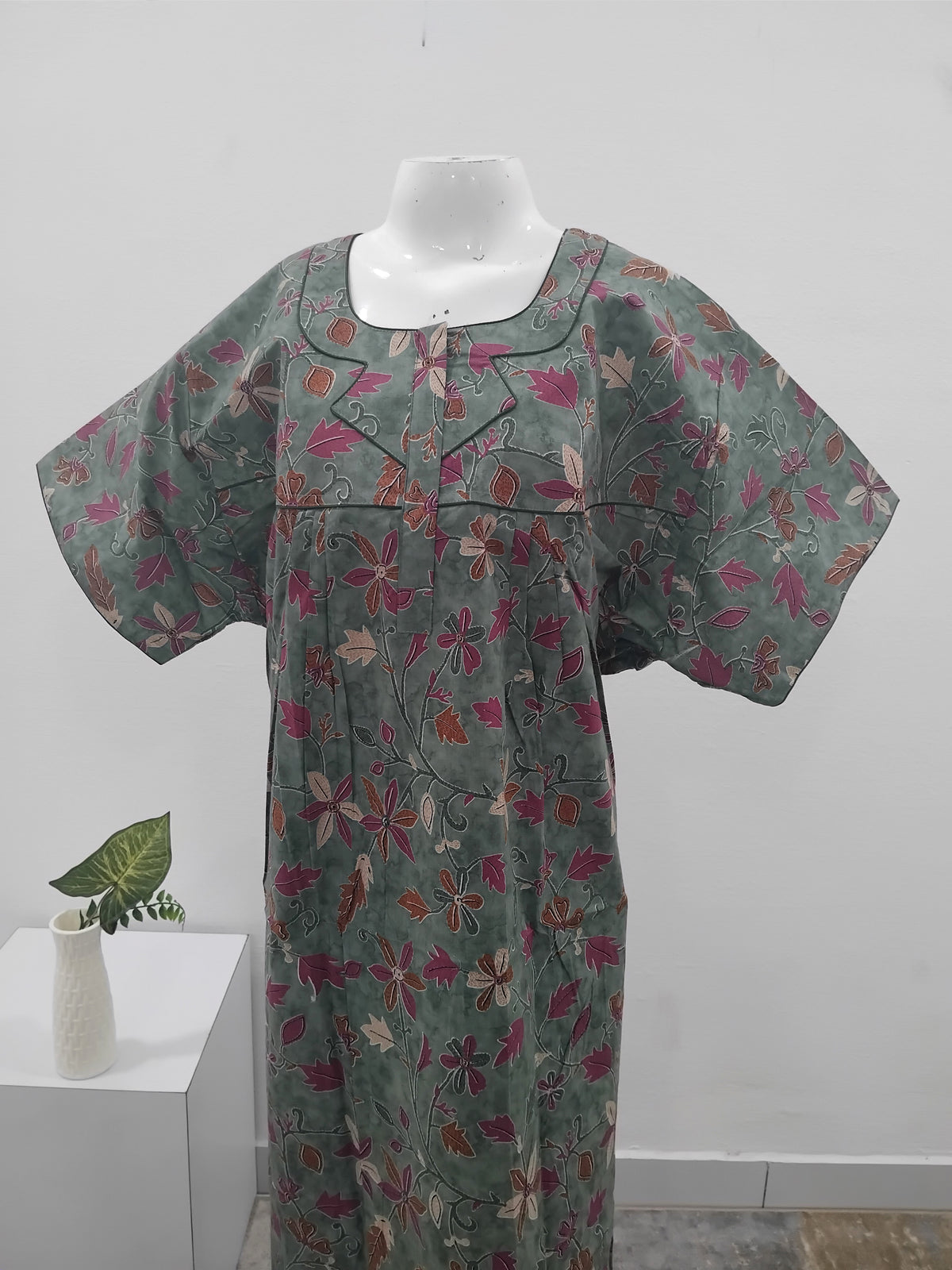 MANGAI Premium Cotton Printed Pleated Model Half Sleeve 4XL Size Nighties - Fancy Neck | With Side Pocket |Shrinkage Free Nighties | Trendy Collection's for Stylish Women's (4XL-VBS)