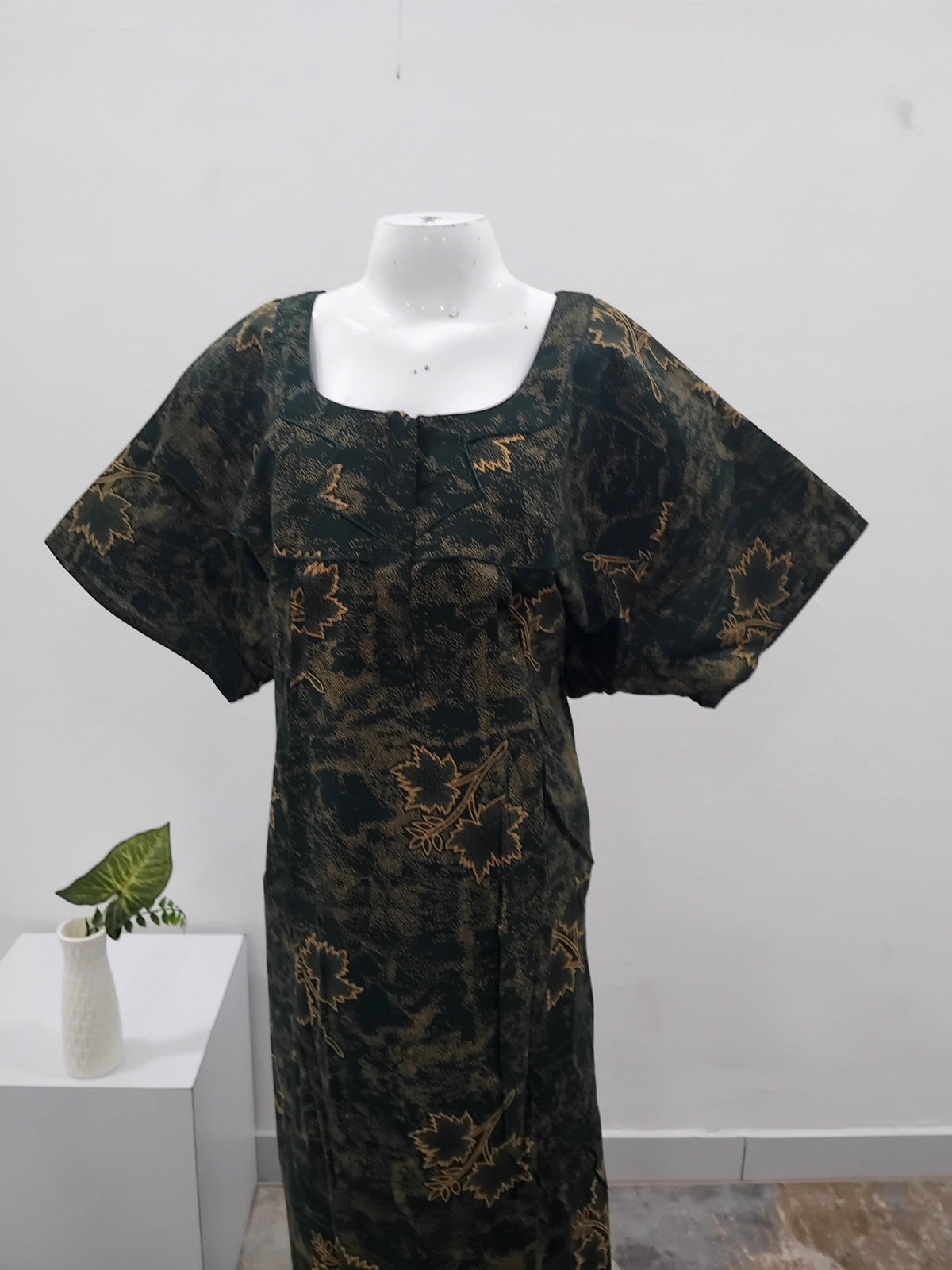 MANGAI Premium Cotton Printed Pleated Model Half Sleeve 5XL Size Nighties - Fancy Neck | With Side Pocket |Shrinkage Free Nighties | Trendy Collection's for Stylish Women's (5XL-VBS)