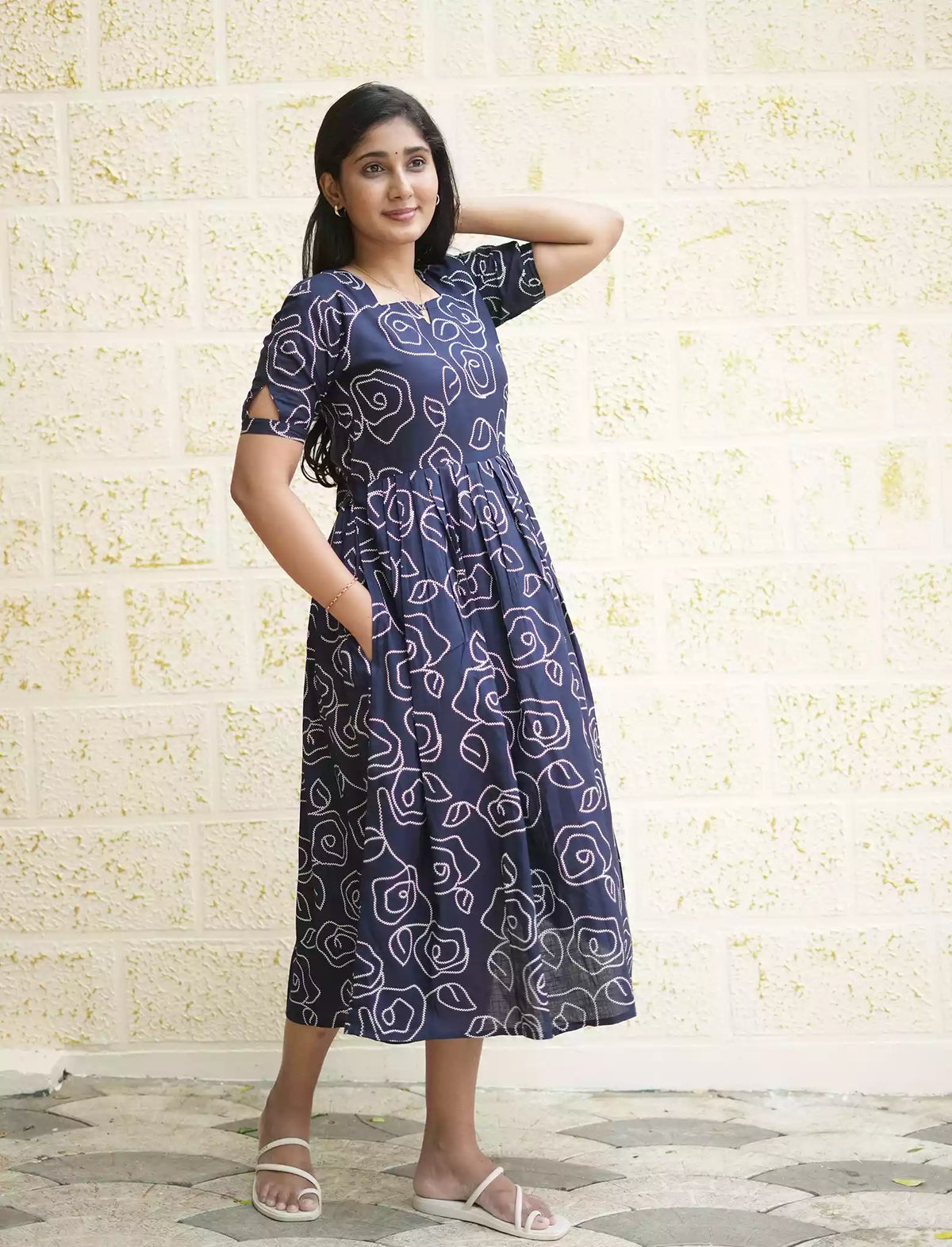 Rayon Floral Print Stylish Maxi Dress with Back Tie| Mangai Nighties