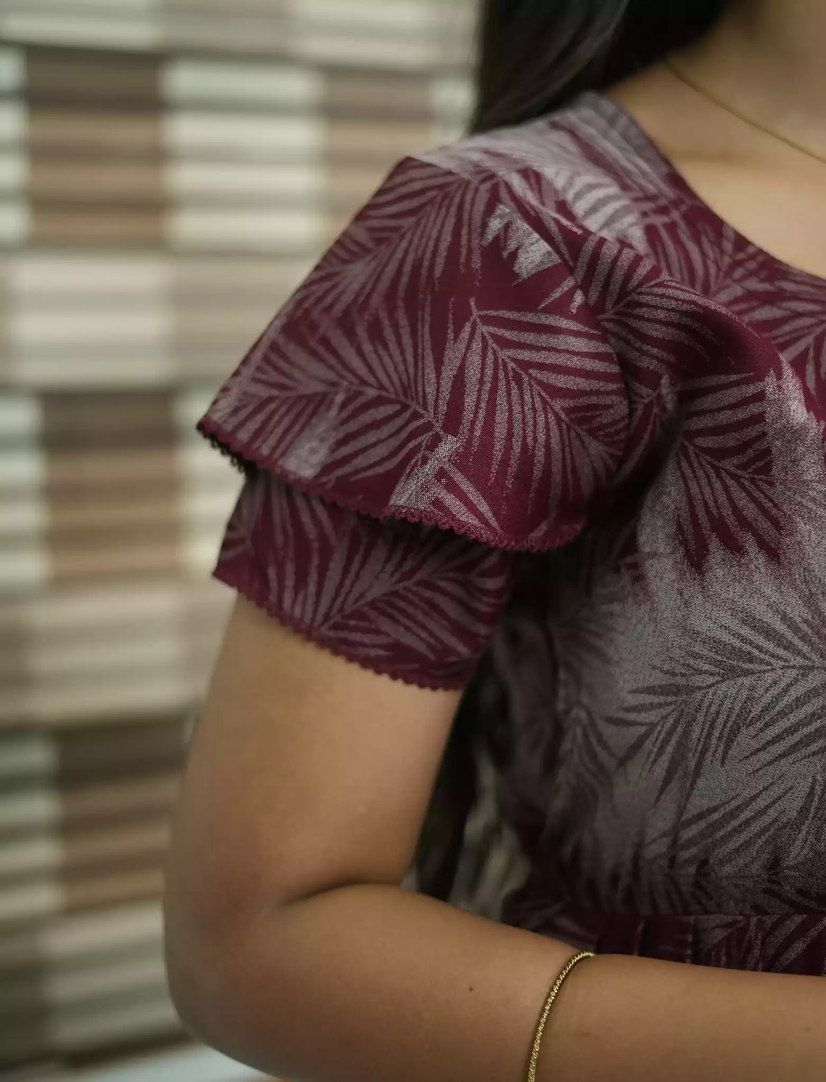 Alpine Leaf Print 3 Layer Frock | Back Tie - Mangai Nighties