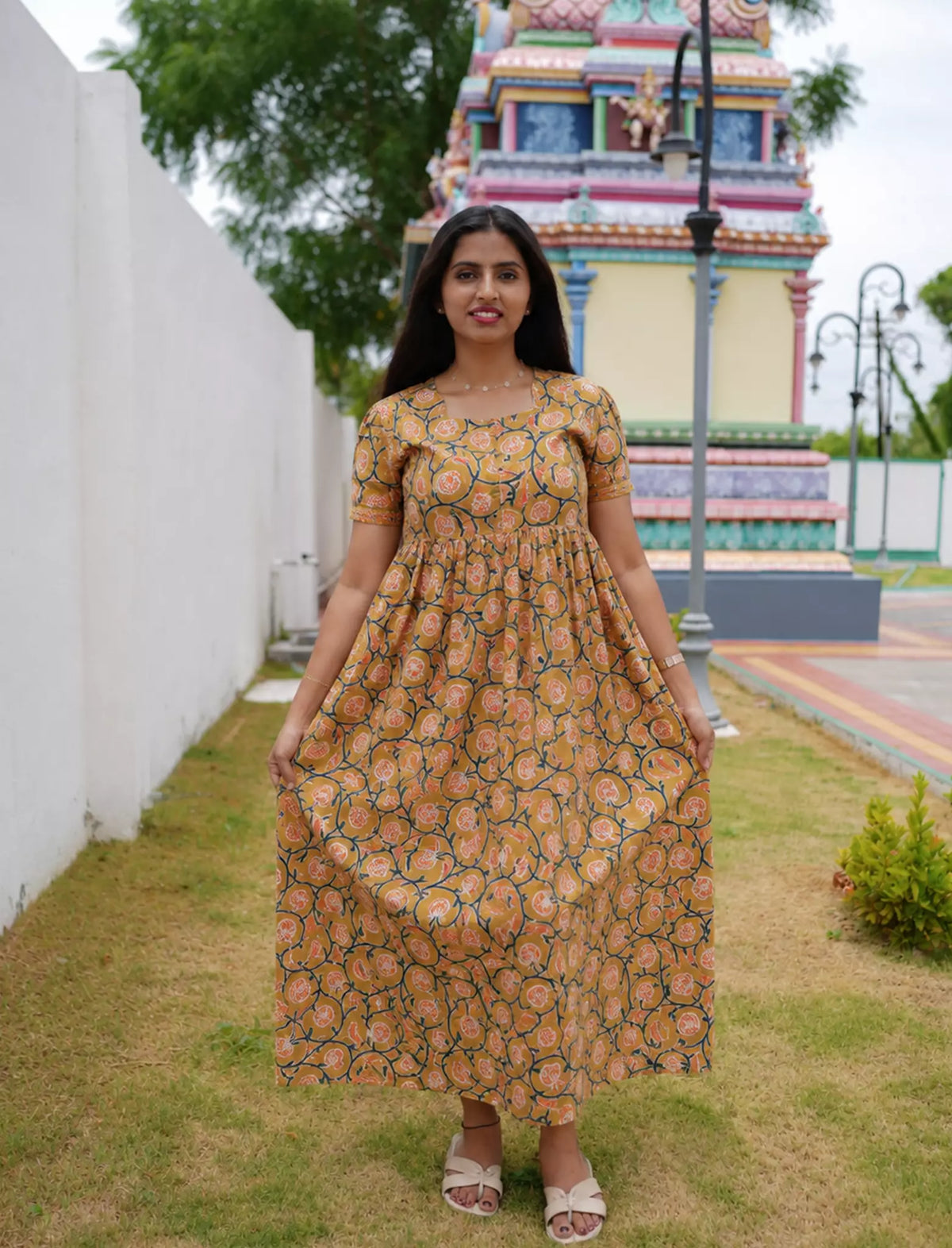 Cotton Floral Print Casual & Maternity Frock with Front Zip - Mangai Nighties