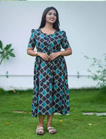 Rayon Scallop Shell PrintFoil Gathering Maxi with Puff Sleeve - Mangai Nighties
