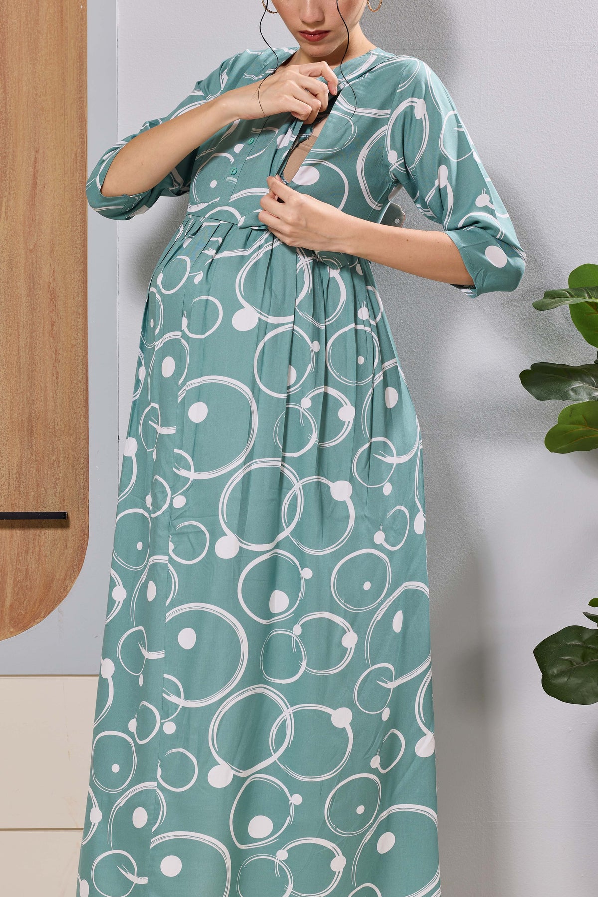 Feeding-Friendly Maternity Frock with Invisible Zip Access - Mangai Nighties