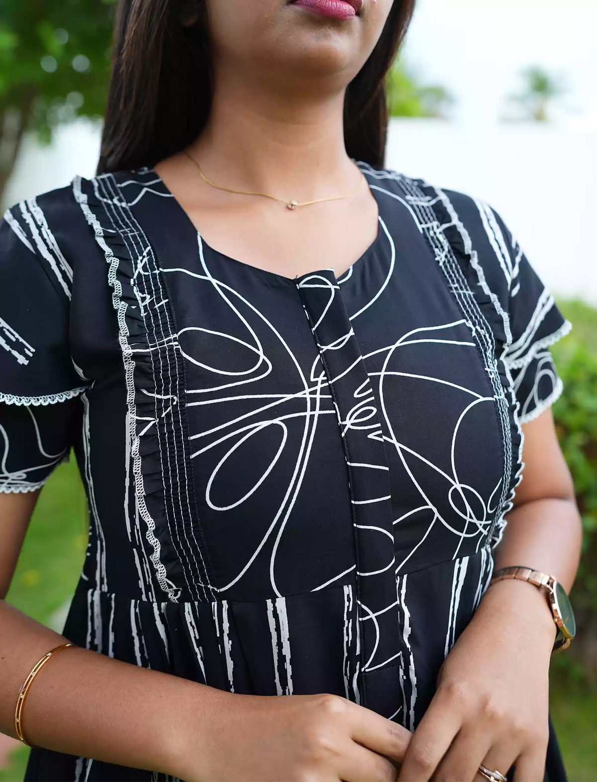 Rayon Stripe Print Feeding Maternity Frock with Zip | Mangai Nighties