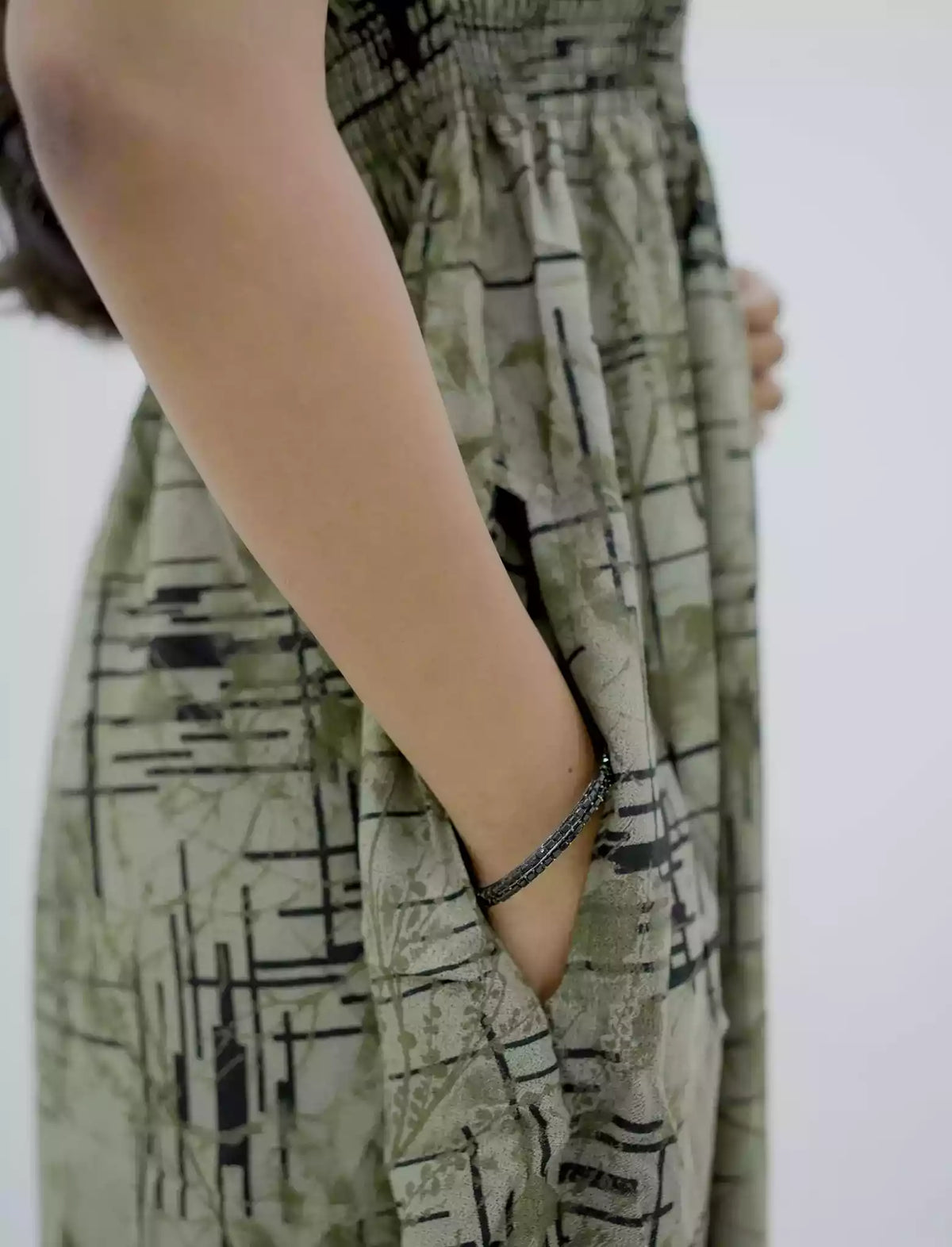 Alpine Abstract Print Smocking Nighty for Women– Mangai Nighties