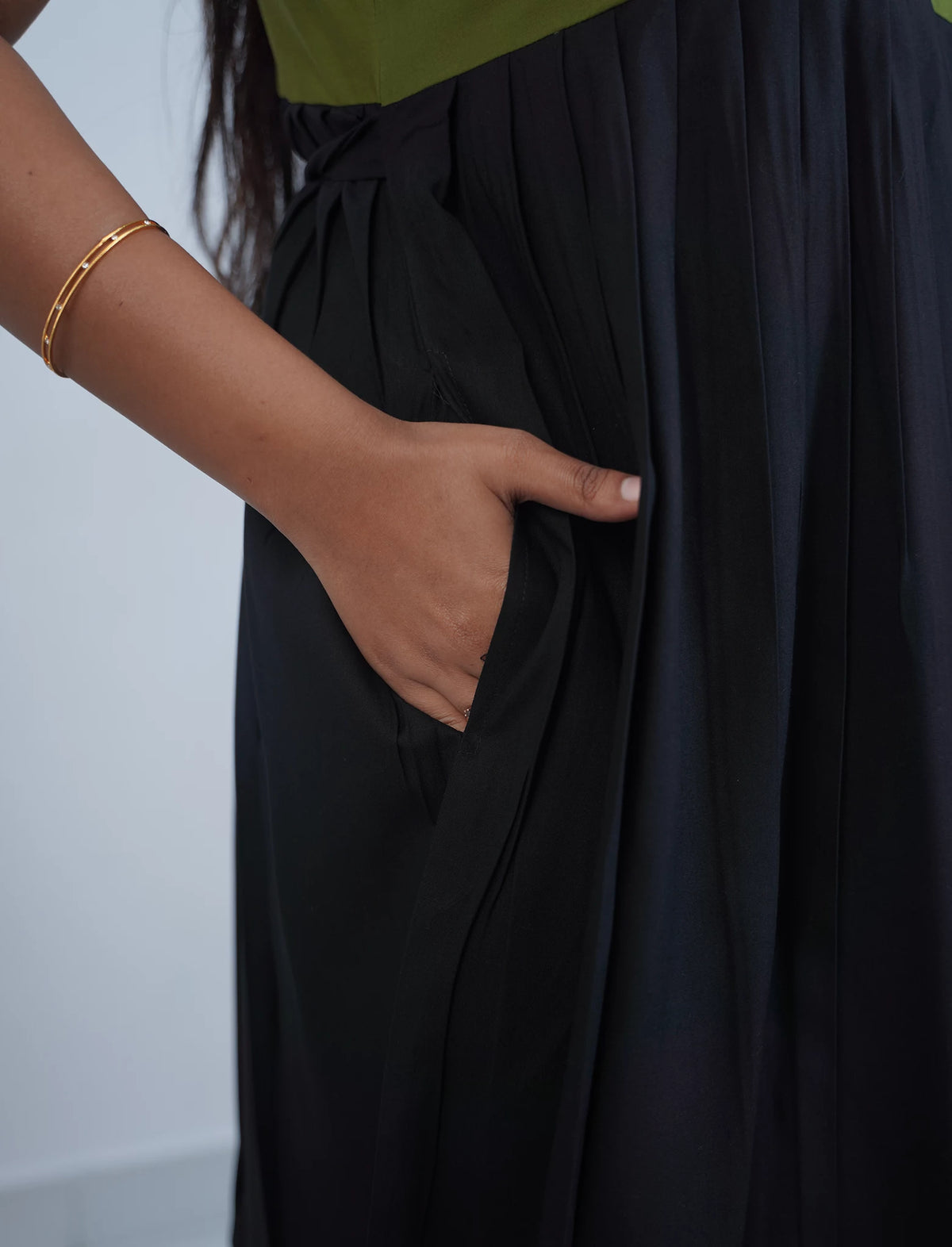 Rayon Plain Embroidered V-Neck Rayon Maxi with Pocket - Mangai Nighties