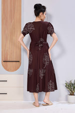 Stylish Picoting Maternity & Feeding Maxi Dress – Navy Geometric Abstract Nursing Frock with Invisible Zipper & Frill Sleeves