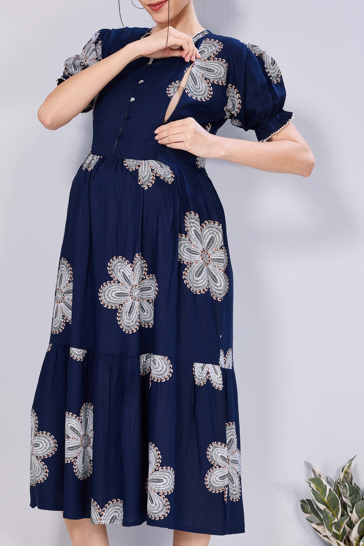 Oversized Stylized Floral Picoting Maternity & Feeding Maxi Dress for Women – Comfort Casual Maxi Frock with Invisible Zipper Nursing Wear