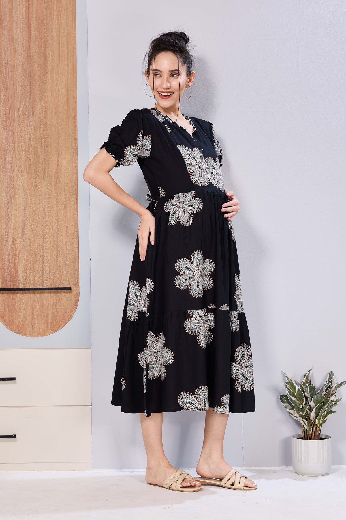 Oversized Stylized Floral Picoting Maternity & Feeding Maxi Dress for Women – Comfort Casual Maxi Frock with Invisible Zipper Nursing Wear