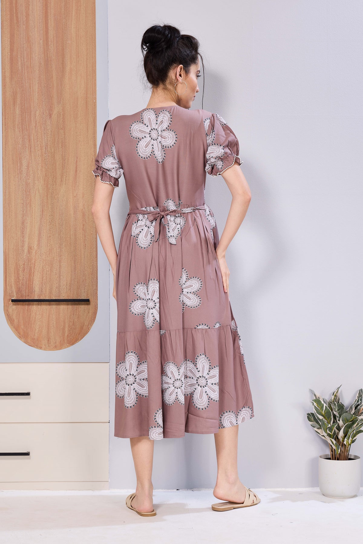 Oversized Stylized Floral Picoting Maternity & Feeding Maxi Dress for Women – Comfort Casual Maxi Frock with Invisible Zipper Nursing Wear